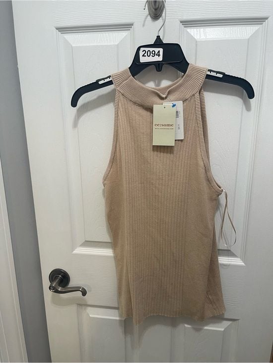 eesome Sleeveless Ribbed Cowl-Neck Tank in Beige 3
