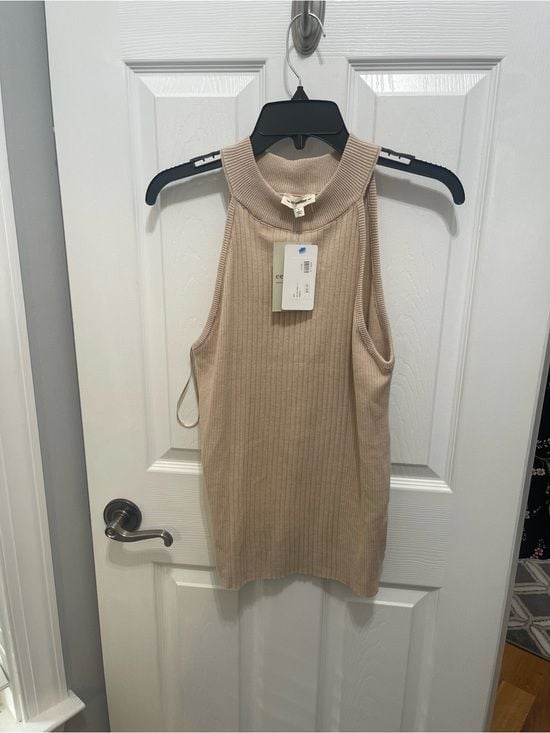 eesome Sleeveless Ribbed Cowl-Neck Tank in Beige 11