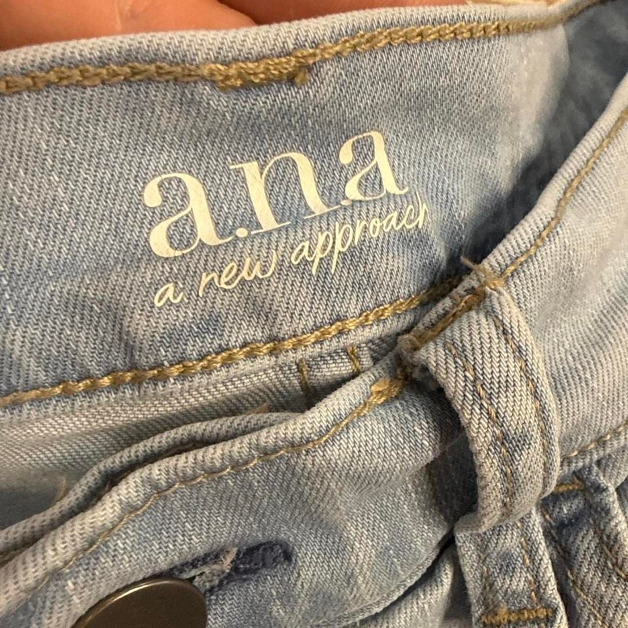 a.n.a Denim Shorts Size 10 Light Wash High Rise Distressed Cuffed 8