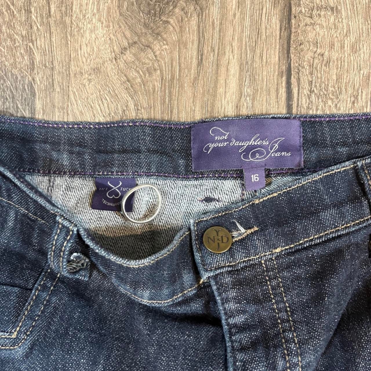 Product thumbnail 5