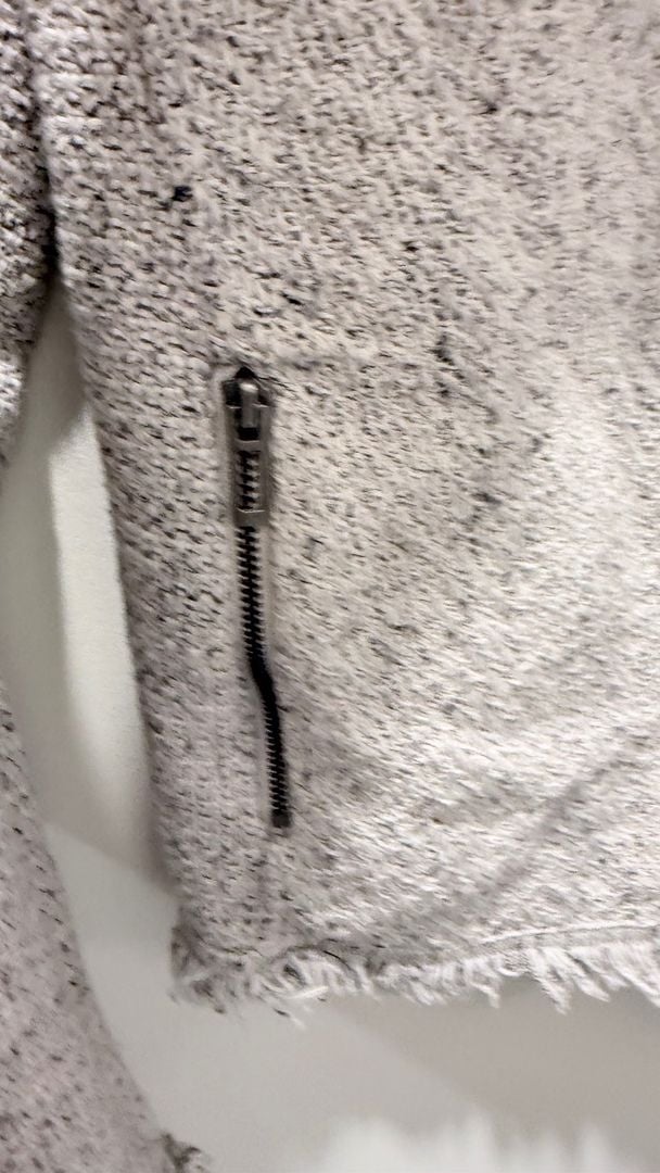 Nic & Joe Sweater Frayed Style Blazer 8