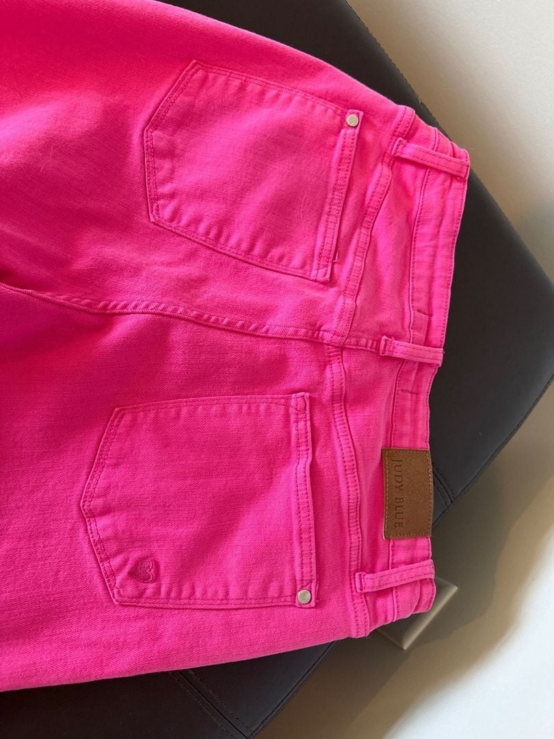 Judy Blue Hot Pink Stretch Jeans 15/32 7