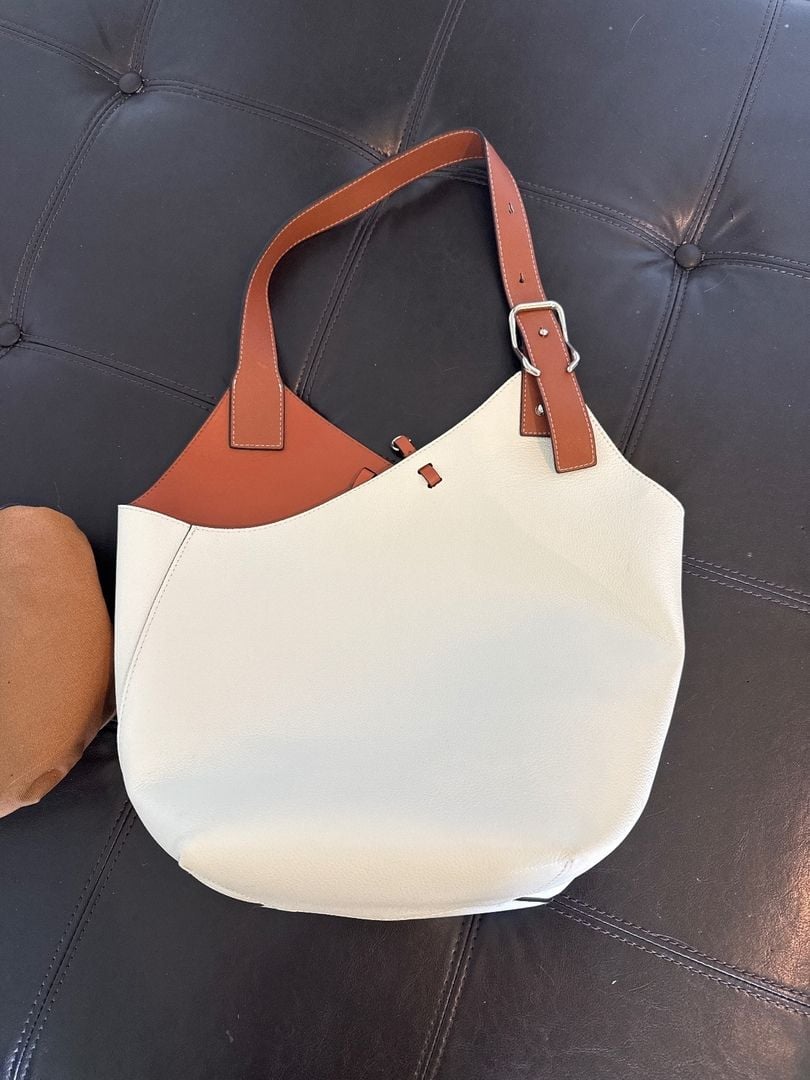 Cream Bucket Bag 2