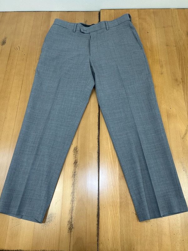 Louis Raphael Light Gray Flat Front Dress Trousers 3
