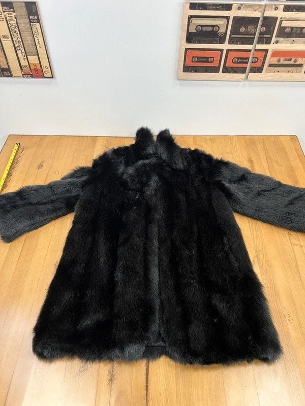 Style VI LTD Black Faux Fur Coat 3
