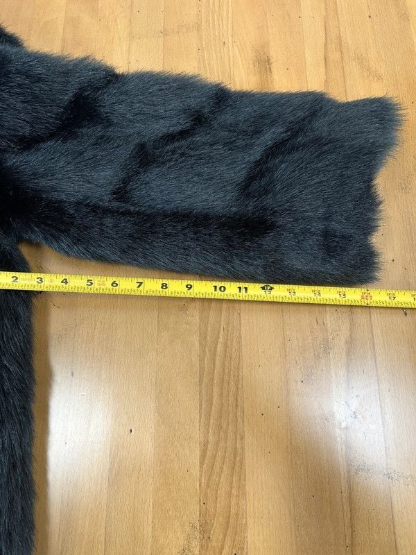 Style VI LTD Black Faux Fur Coat 5
