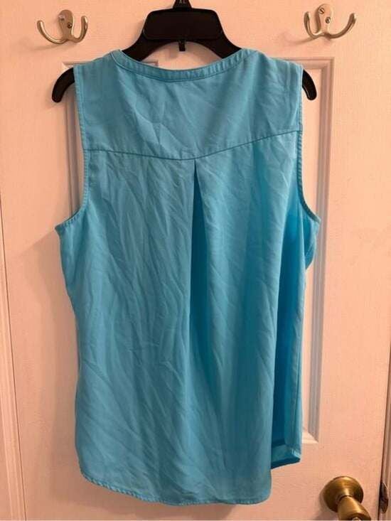 New York & Company Turquoise Keyhole Pleated Sleeveless Shell Small 4