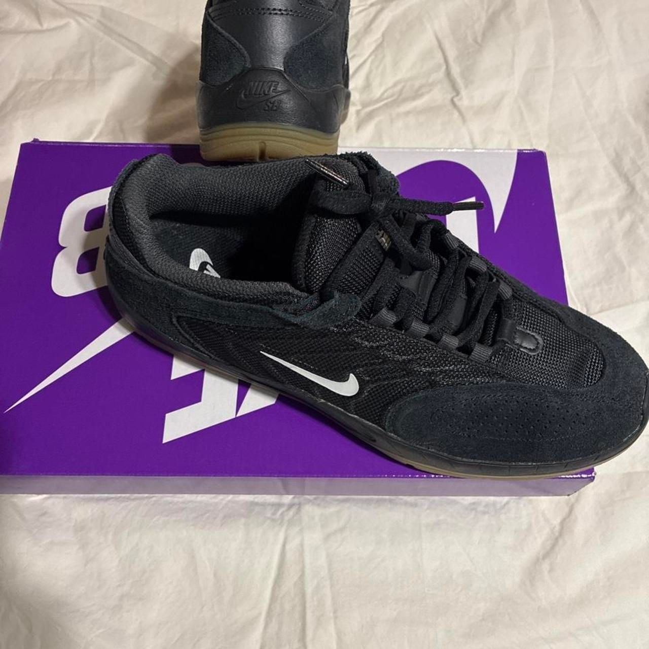 Nike SB Vertebrae Size US 8.5 Black Gum Skateboarding Shoes 5