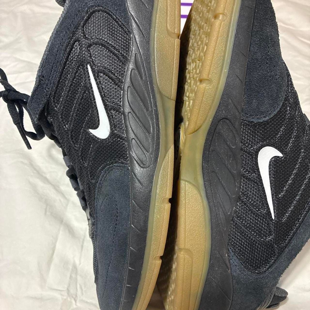 Nike SB Vertebrae Size US 8.5 Black Gum Skateboarding Shoes 7