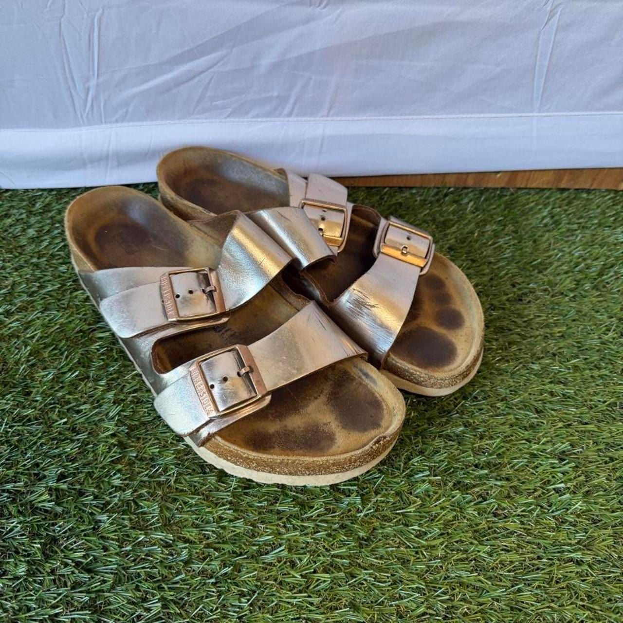 Birkenstock Arizona Sandals Size 40 Metallic Gold 1
