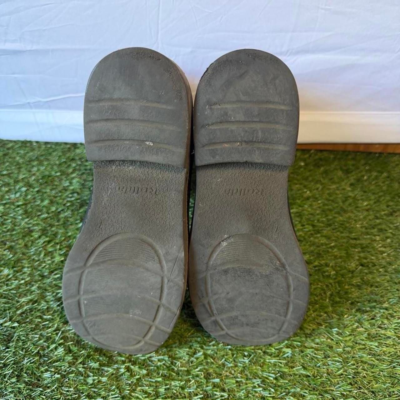 Product thumbnail 4