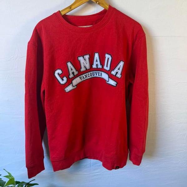 Michelle's Gastown Canada Vancouver Sweatshirt Size L Red 90s Vintage