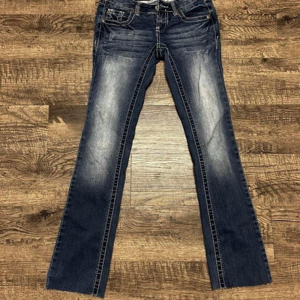 Reign Skinny Jeans Size 1 Dark Wash Bling Y2K Embroidered