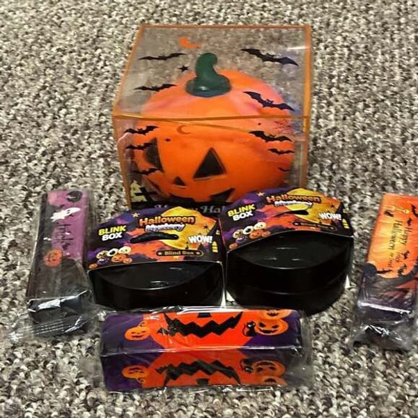 Halloween squishies squeeze toys lot of 6 3 butters large pumpkin 2 mystery new
