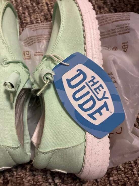 Women’s 5 kids junior 3.5 hey dude bay blue canvas shoes new with tags 4