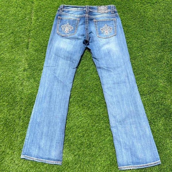 Studio 5 Bootcut Jeans Size 32x33 Y2K Rhinestone Fleur De Lis Denim