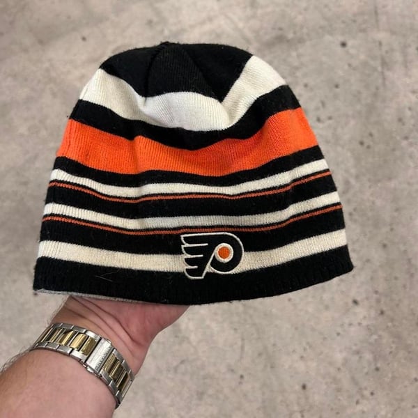 Reebok Philadelphia Flyers Winter Classic Beanie Black Orange