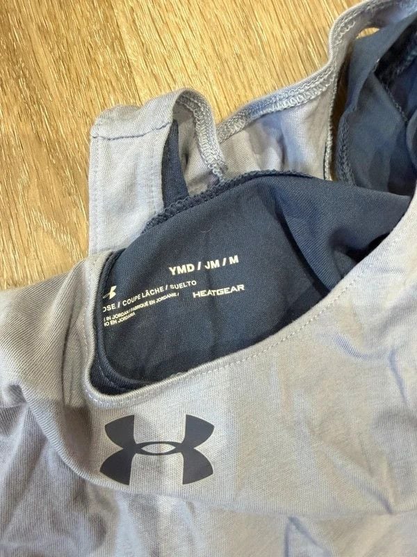 Under Armour Tank Youth Size 2