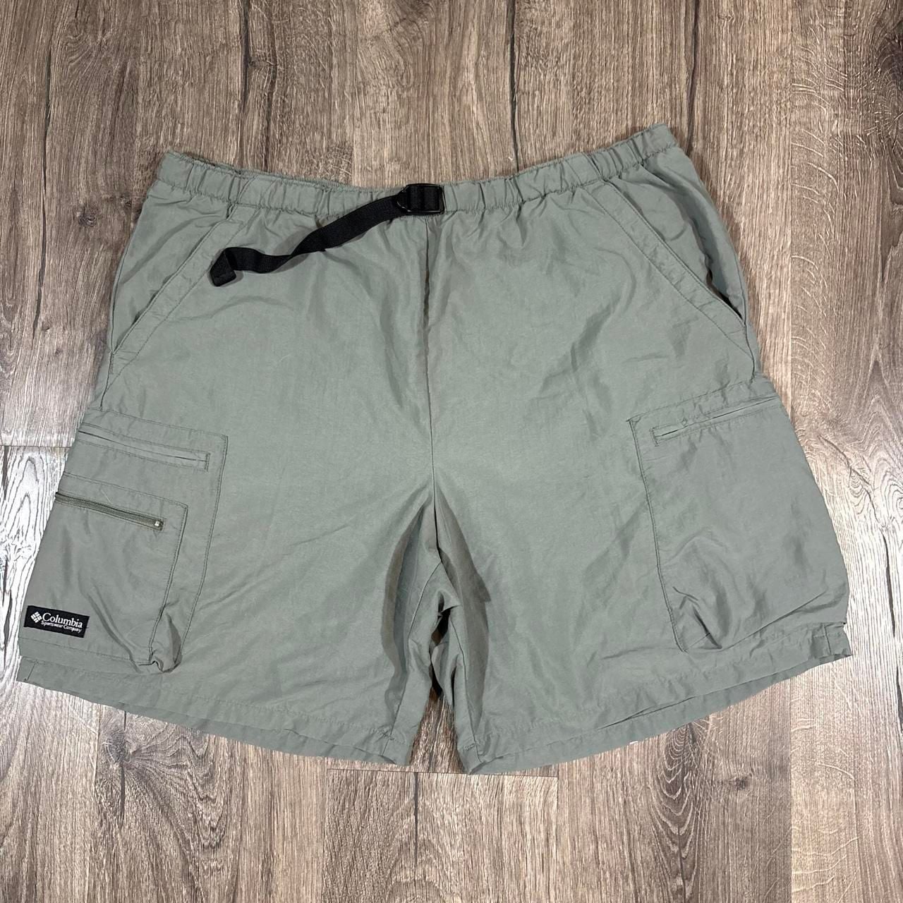 Columbia Cargo Shorts Size M Vintage Olive Green Nylon Hiking Y2K 2