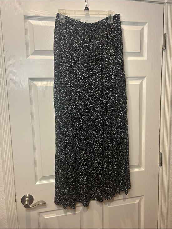 Bobeau Black White Speckled Maxi Skirt Women’s M Flowy Boho Fall 6