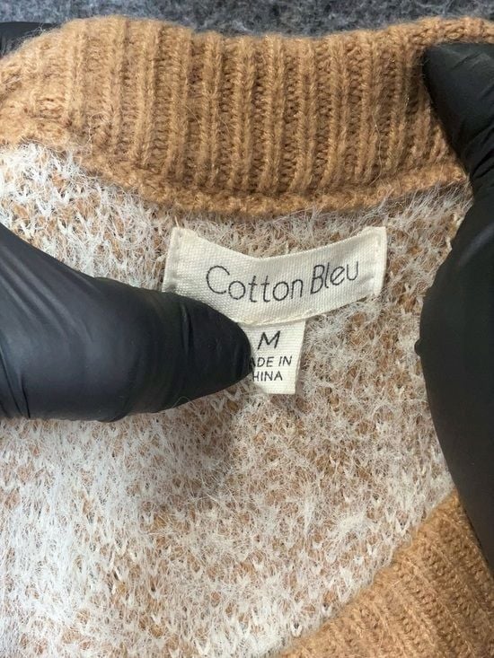 Cotton Bleu Fuzzy Polka Dot Sweater Women’s M Camel Cream Cozy Knit 8