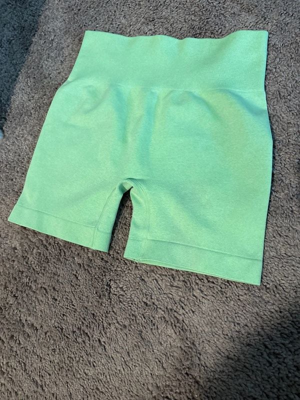 Women’s shorts 2