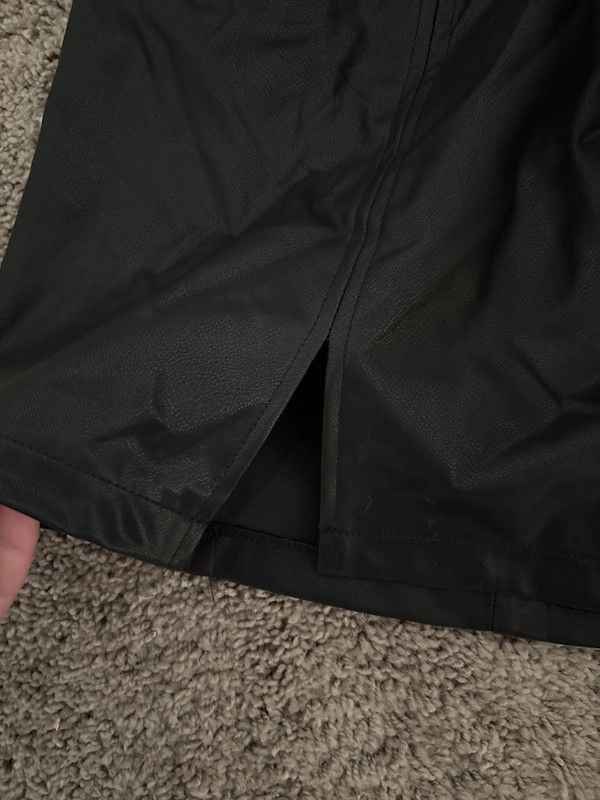 Faux leather Black mini skirt 4