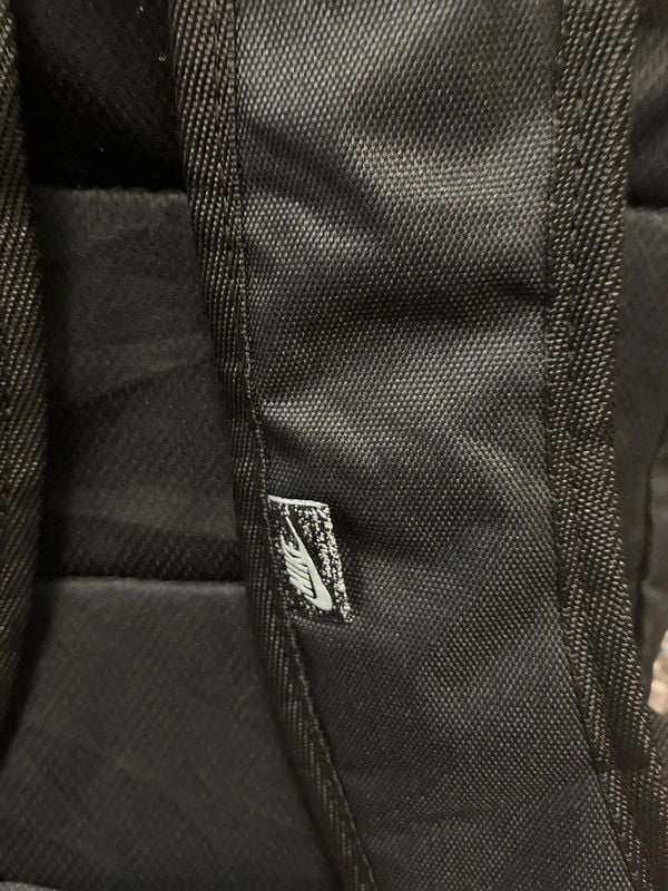 Black Nike heritage classic backpack NWT 7