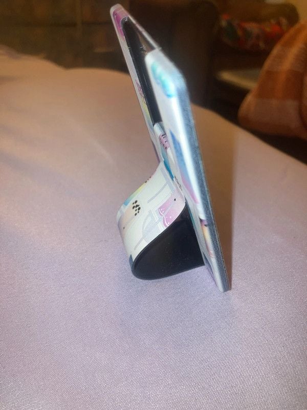 Boba tea phone stand 4