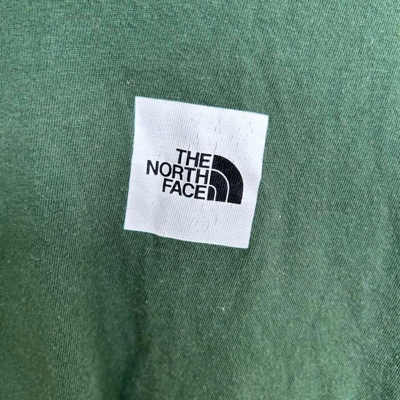 The North Face Circular Design T-Shirt Size S Dark Green 3