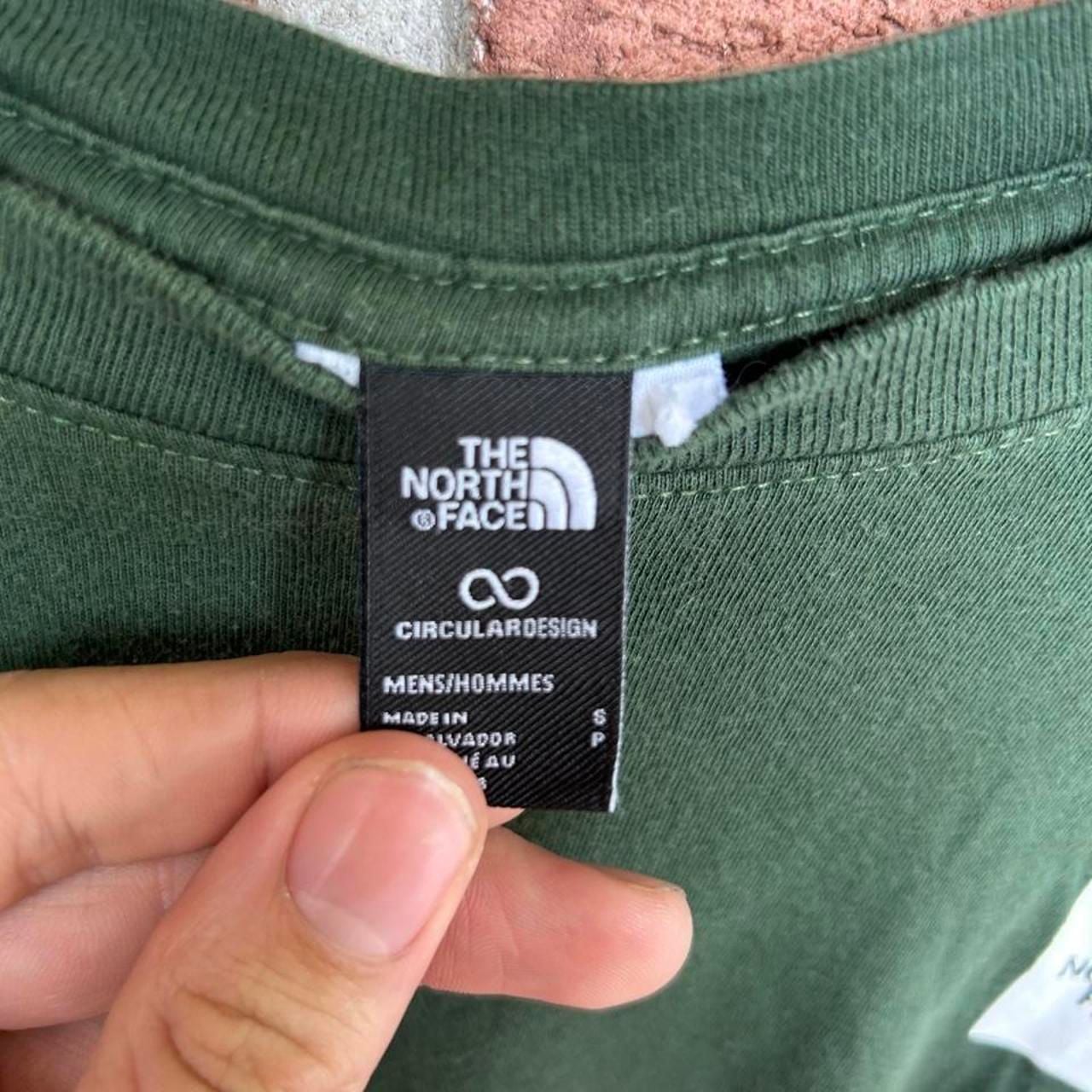 The North Face Circular Design T-Shirt Size S Dark Green 4