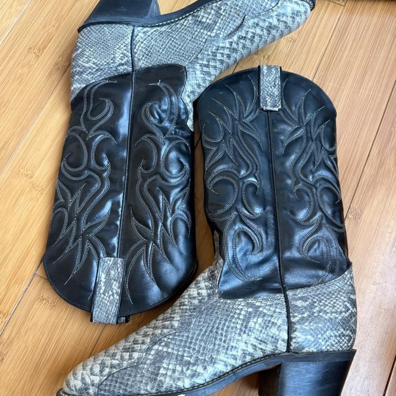 Vintage Snake Skin Leather Cowboy Boots Black Silver 5