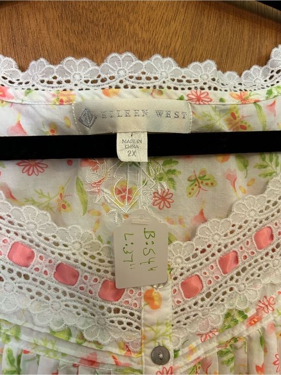 Vintage Eileen West Pink Floral Cotton Nightgown Dress with Lace and Ribbon 4