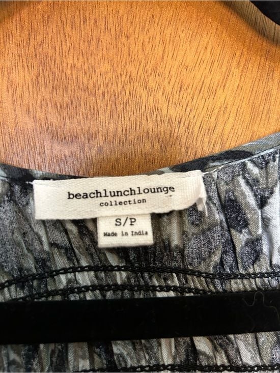 Beachlunchlounge Women's Black and Gray, Gathered V-Neck Dress Sz S 3