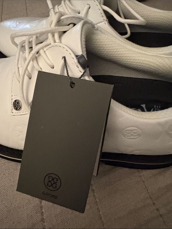 G/FORE Gallivanter Debossed Skull & T's Leather Spikeless Golf Shoes 5