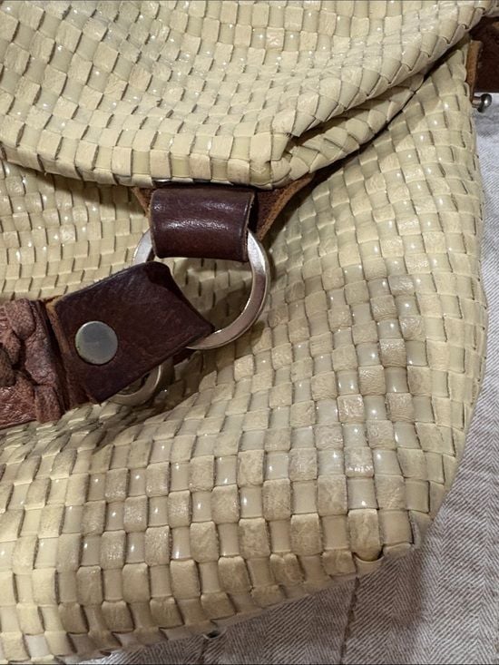 Pauric Sweeney Vintage Patent Leather Shoulder Bag. Made In Italy 7