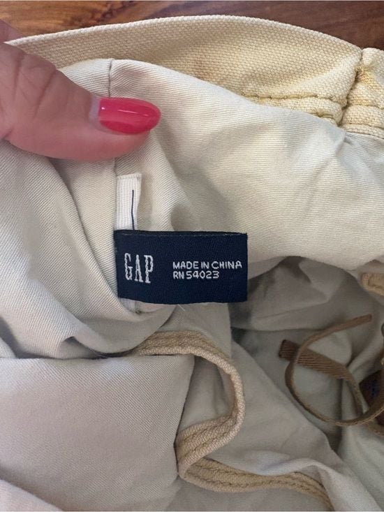 GAP Cream Canvas and Leather Tote with Front Zip Pocket and Striped Handles 6