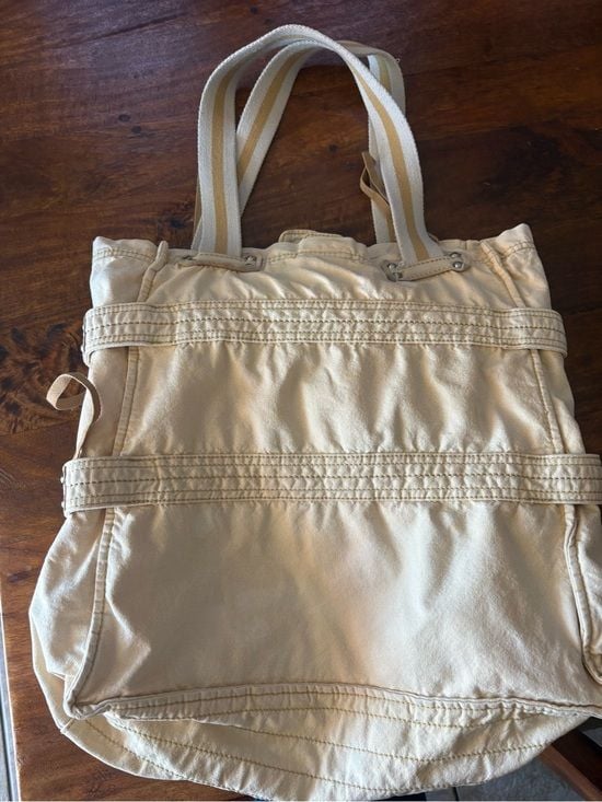GAP Cream Canvas and Leather Tote with Front Zip Pocket and Striped Handles 9