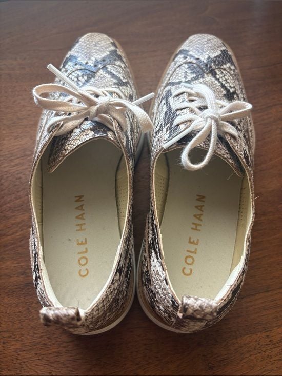 Cole Haan Women's Originalgrand Platform Wingtip Oxfords 6