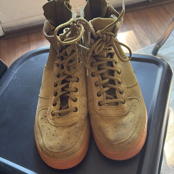 Nike sf AF1 Mid gs 4