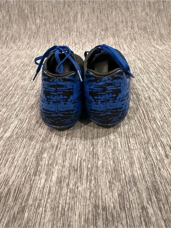 BRAVA Kids Black and Blue Soccer Cleats 5
