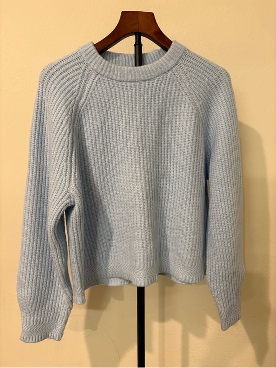 Universal Thread Light Blue Ribbed Crewneck Sweater M 3