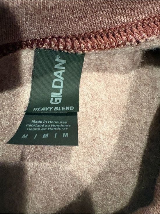 Gildan women Maroon Crewneck with White COZY Graphic M 7