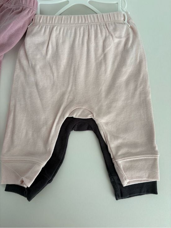 cloud island 3-Pack Leggings in Mauve, Light Pink & Black 0-3m 3