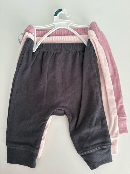 cloud island 3-Pack Leggings in Mauve, Light Pink & Black 0-3m 6