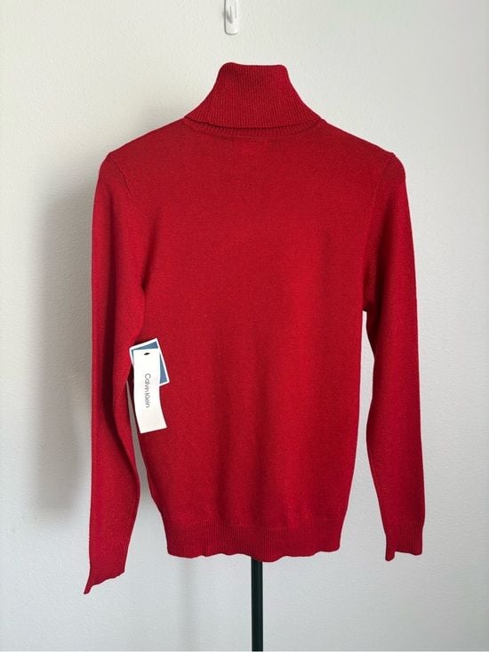 Calvin Klein Women’s Bright Red Turtleneck Sweater 7