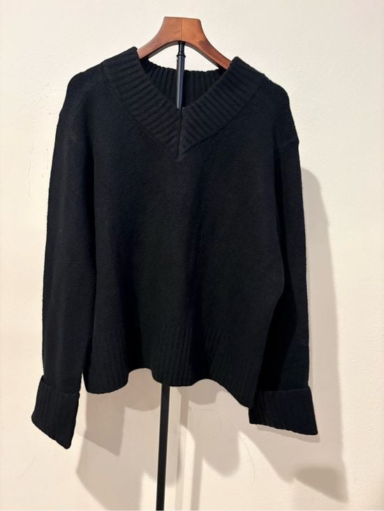 a new day Black V-Neck Ribbed Trim Sweater L 3