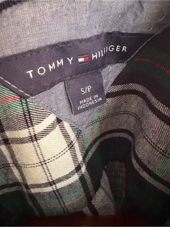 Tommy Hilfiger Women’s Black, Green & White Plaid Button-Down Shirt S 8
