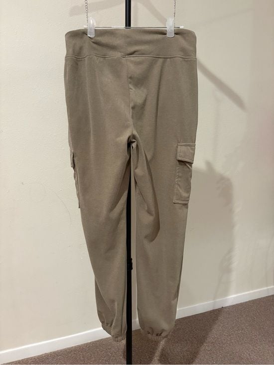a new day women’s Taupe Cargo Jogger Pants M 8