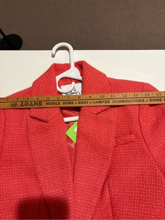 Sam Edelman Coral Pink Cropped Tweed Blazer with Gold Buttons XS 13